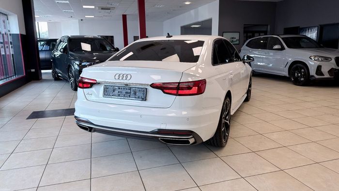 Audi A4 2023