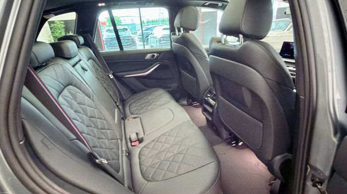 BMW X5 2025