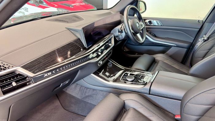 BMW X5 2025