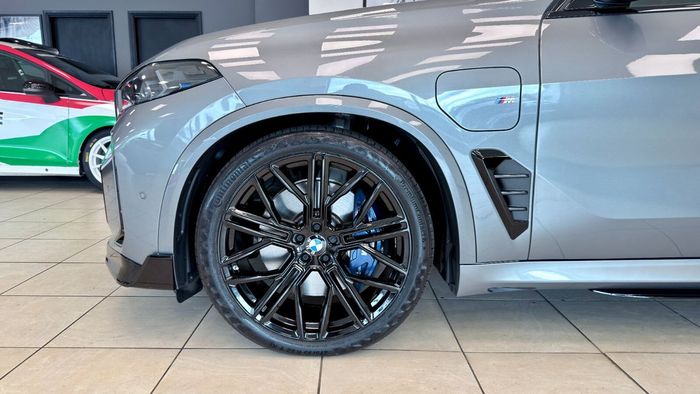 BMW X5 2025