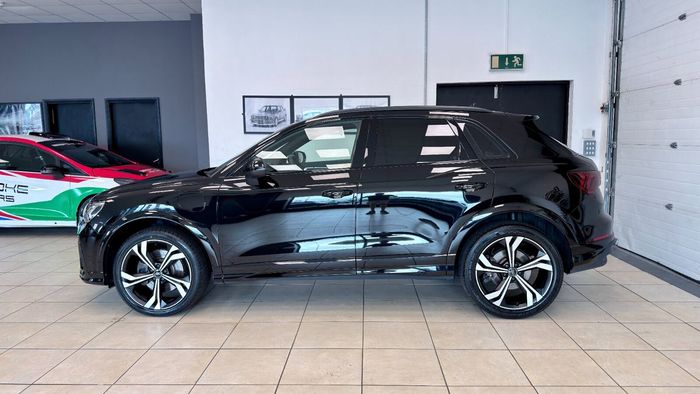 Audi Q3 2023