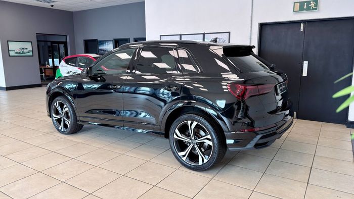 Audi Q3 2023