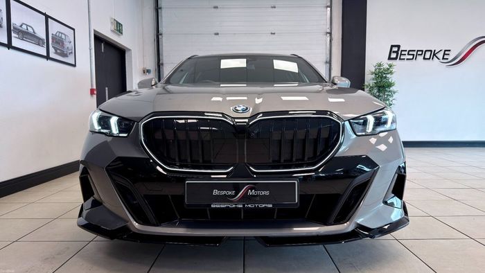 BMW 5 Series 2025
