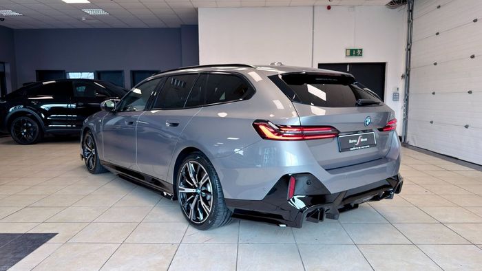 BMW 5 Series 2025