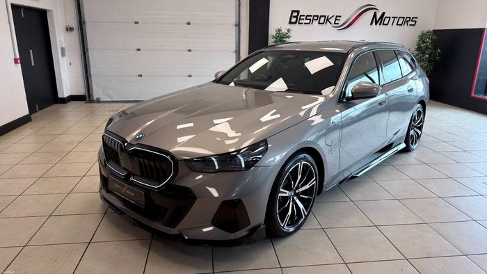 BMW 5 Series 2025