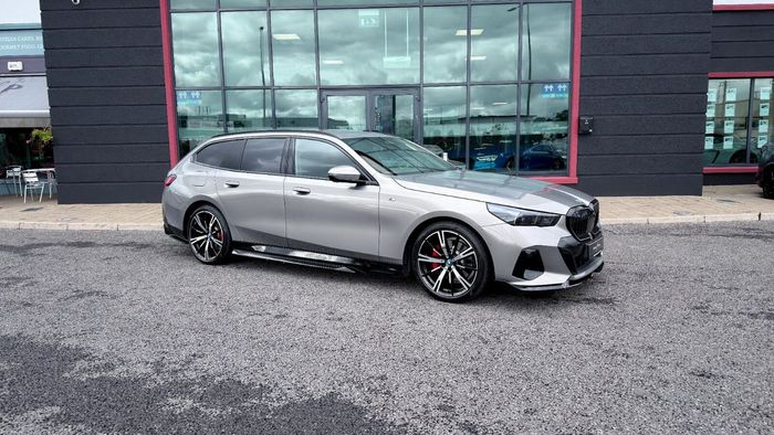 BMW 5 Series 2025
