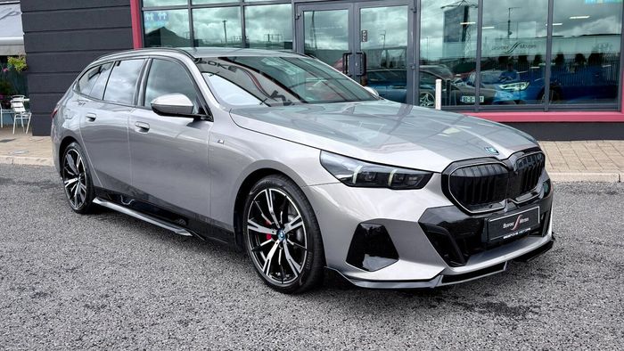 BMW 5 Series 2025