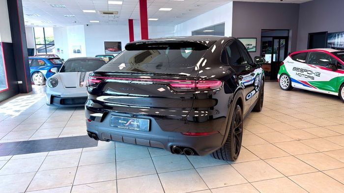 Porsche Cayenne 2023