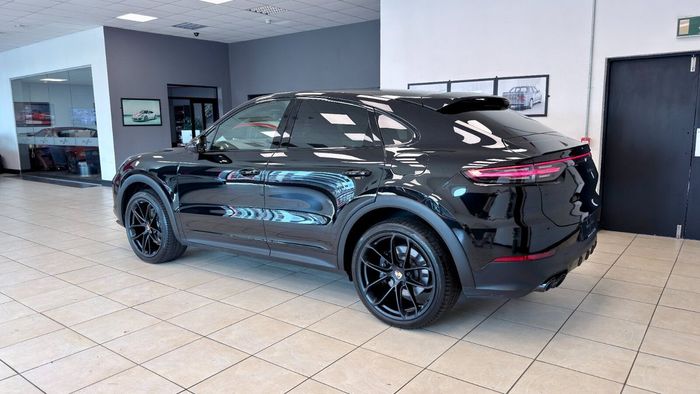 Porsche Cayenne 2023