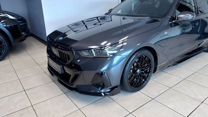 BMW 5 Series 2024