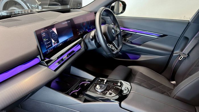 BMW 5 Series 2024