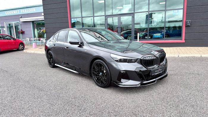 BMW 5 Series 2024