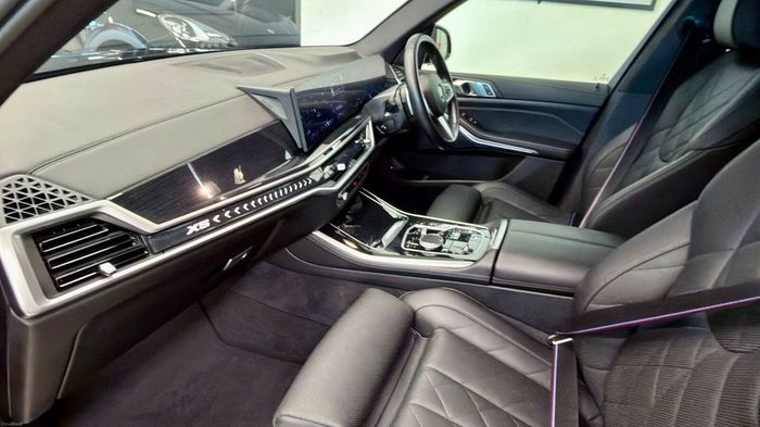 BMW X5 2023