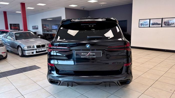BMW X5 2023