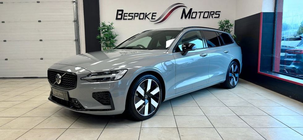 Volvo V60 2024