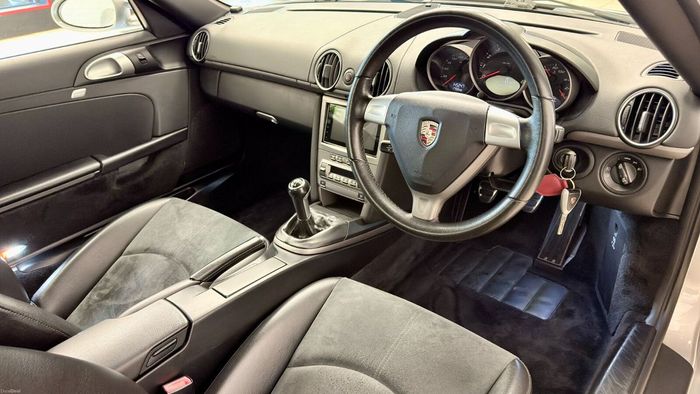 Porsche Cayman 2008