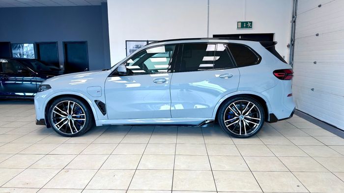 BMW X5 2025