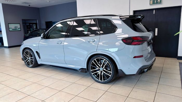 BMW X5 2025
