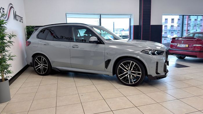 BMW X5 2025