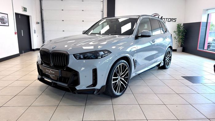 BMW X5 2025