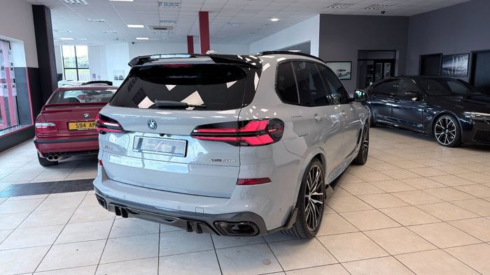 BMW X5 2025