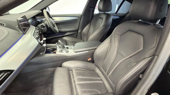 BMW 5 Series 2019