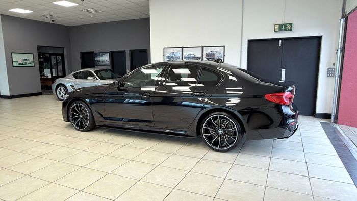 BMW 5 Series 2019