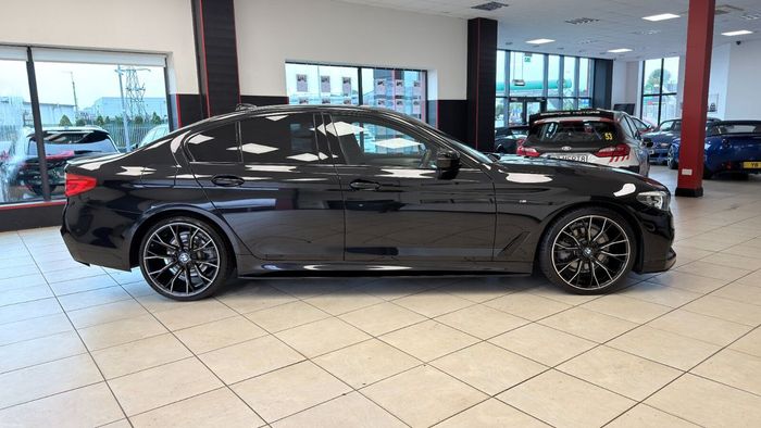 BMW 5 Series 2019