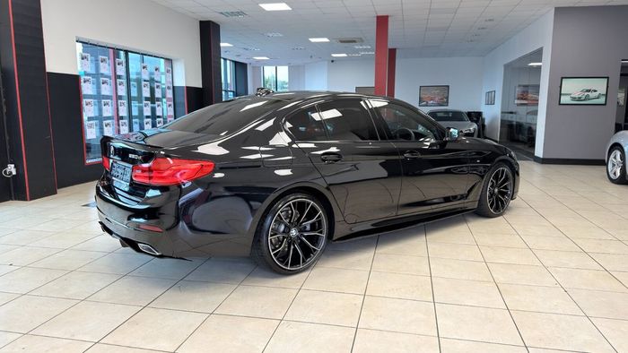 BMW 5 Series 2019