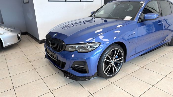 BMW 3 Series 2021