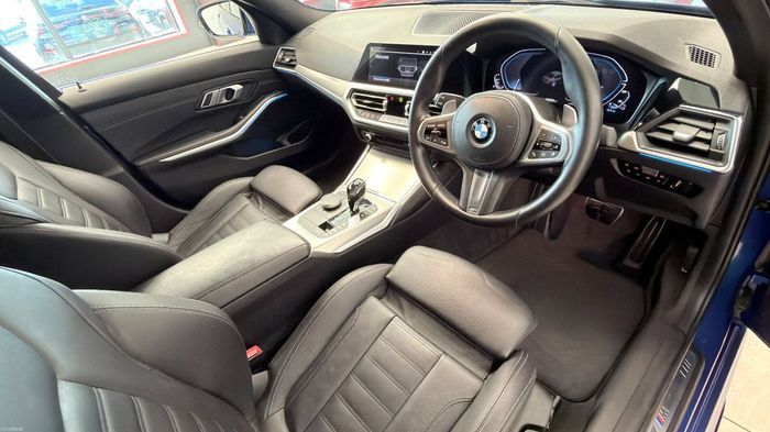 BMW 3 Series 2021