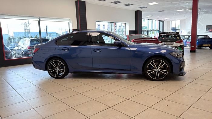 BMW 3 Series 2021