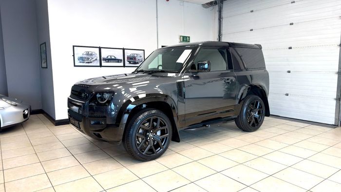 Land Rover Discovery 2025
