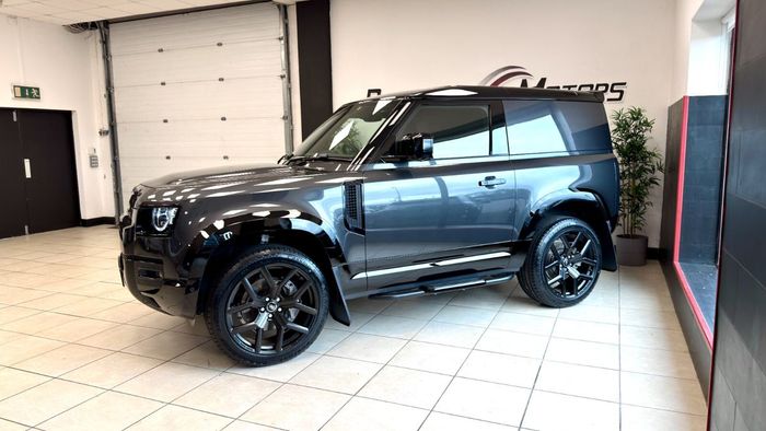 Land Rover Discovery 2025