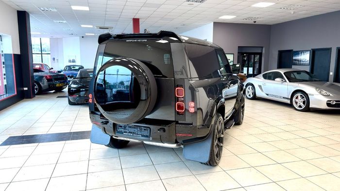 Land Rover Discovery 2025