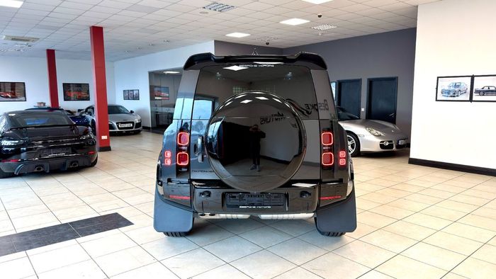 Land Rover Discovery 2025