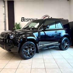 Land Rover Defender 2025