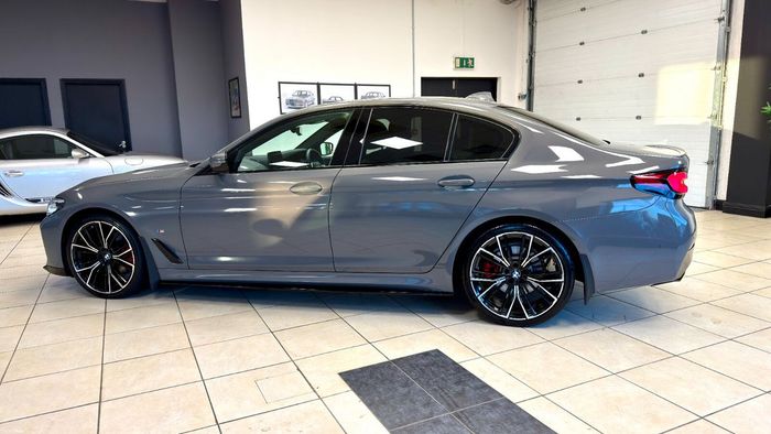 BMW 5 Series 2022