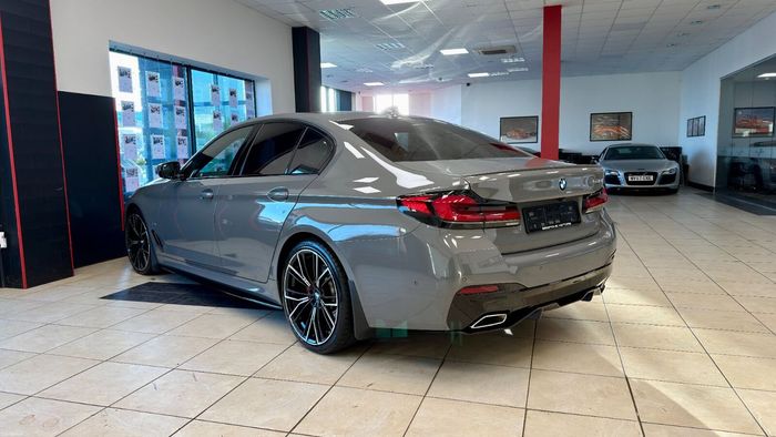 BMW 5 Series 2022