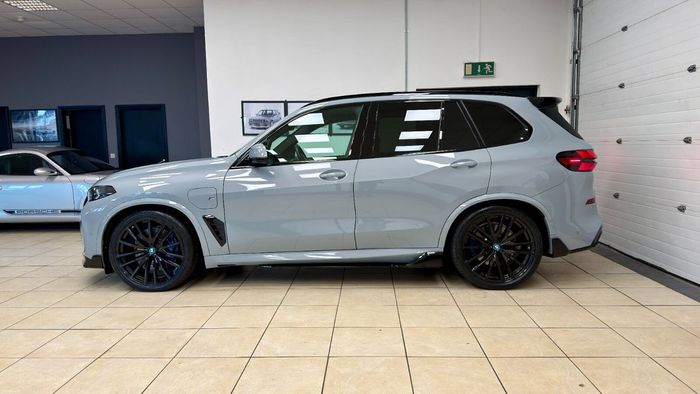 BMW X5 2024