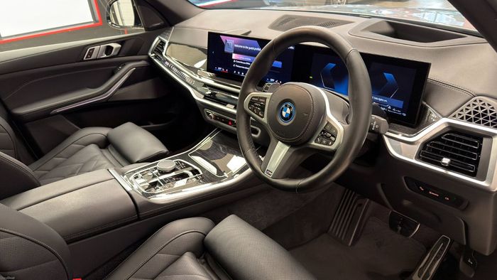 BMW X5 2024