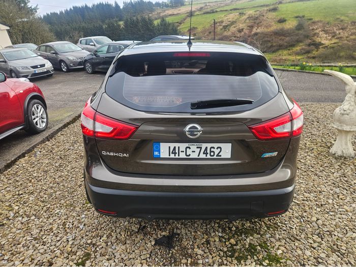 Nissan QASHQAI 2014