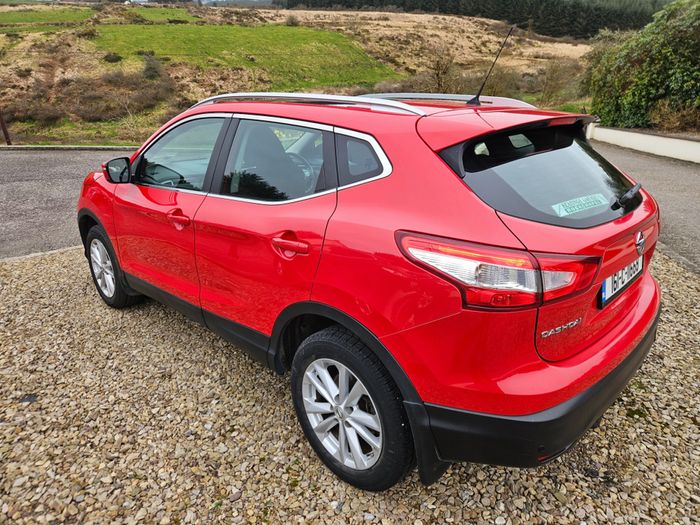 Nissan QASHQAI 2016