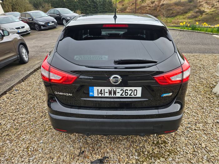 Nissan QASHQAI 2014