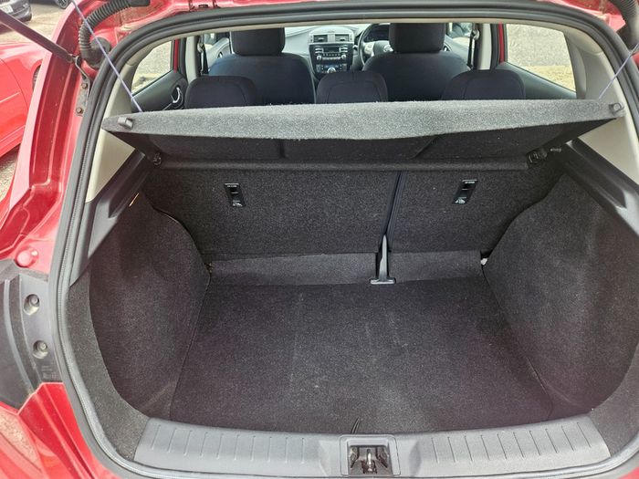 Nissan Pulsar 2016
