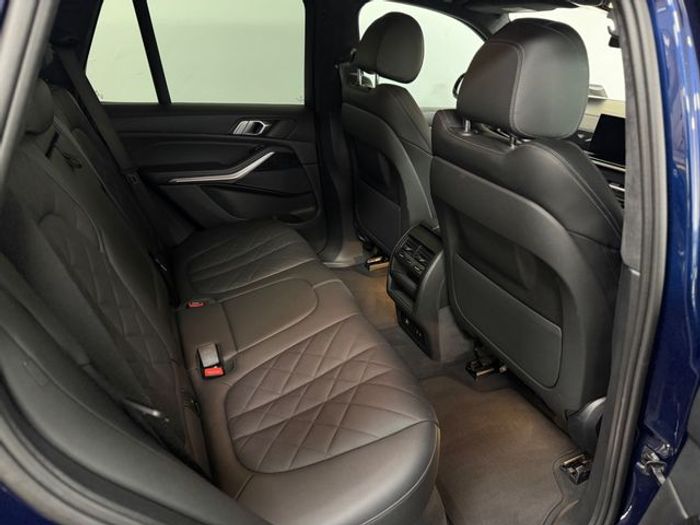 BMW X5 2024