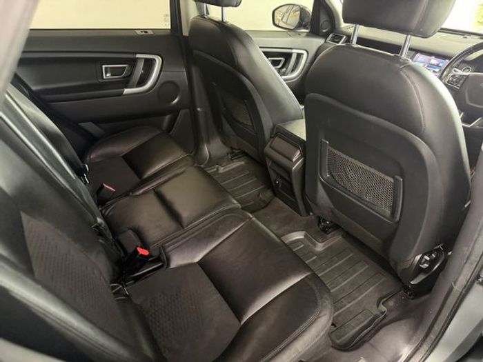 Land Rover Discovery Sport 2015