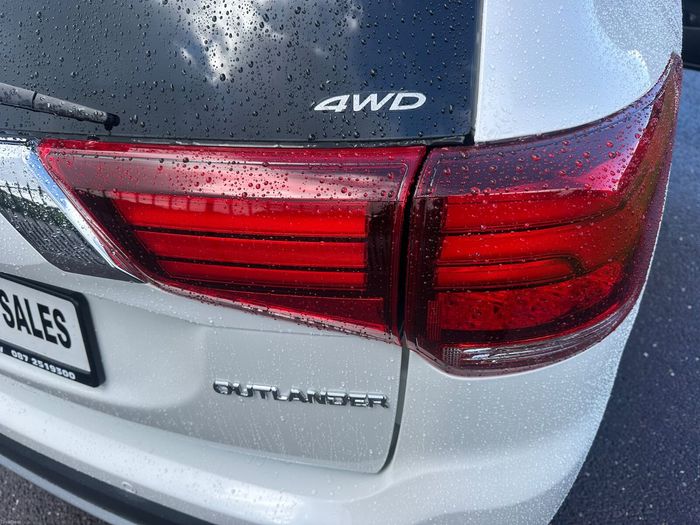 Mitsubishi Outlander 2017