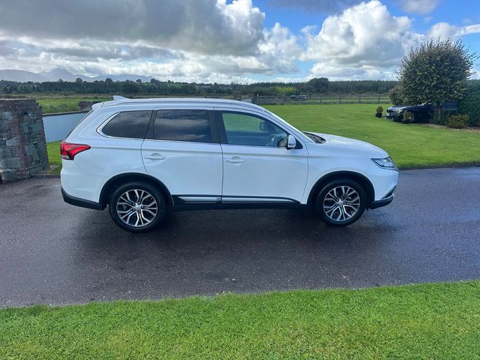 Mitsubishi Outlander 2017