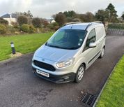 Ford TRANSIT COURIER 2015